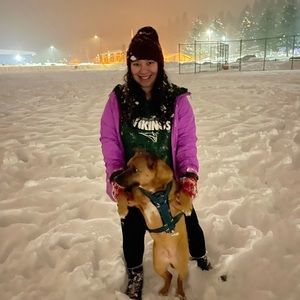 Meet your Posher, Hailey